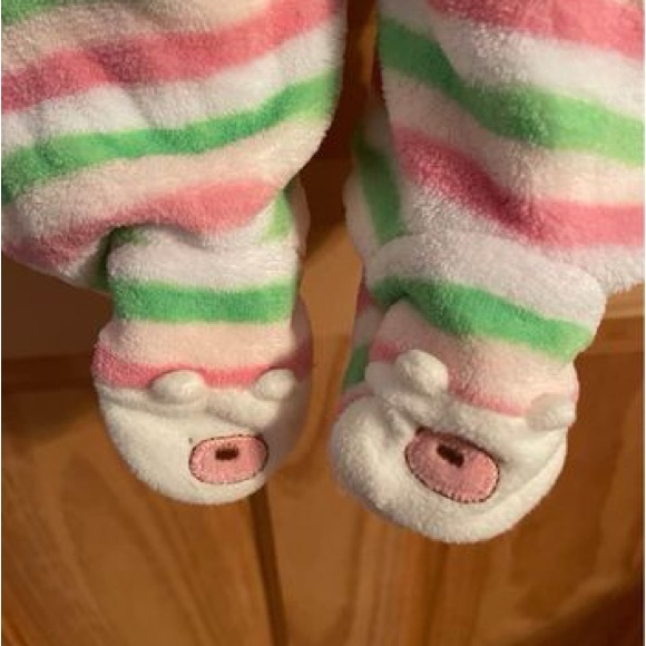 New With Tags 6-9 Months Zip Up Absorba Snow Suit, Paid $40 - Picture 3 of 6